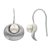 Zilveren oorbellen met Akoya parels