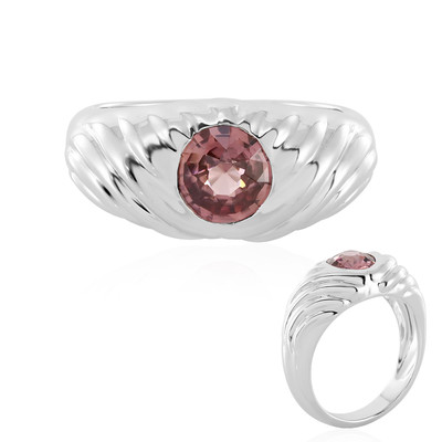 Zilveren ring met een roze zirkoon (SAELOCANA)