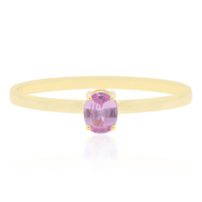 Gouden ring met een roze saffier