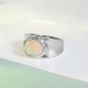 Zilveren ring met een Welo opaal