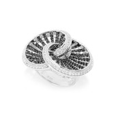 Zilveren ring met zwarte spinelstenen (Dallas Prince Designs)
