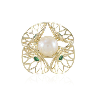 Gouden ring met een Witte zoetwater kweekparel (Ornaments by de Melo)