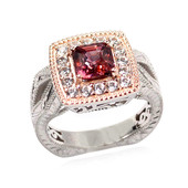 Zilveren ring met een roze zirkoon (Dallas Prince Designs)