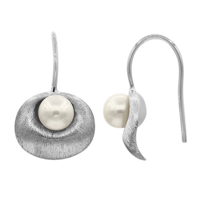 Zilveren oorbellen met Akoya parels (M de Luca)