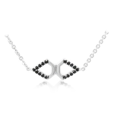 Zilveren halsketting met zwarte spinelstenen