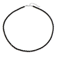 Zilveren halsketting met een zwarte spinel