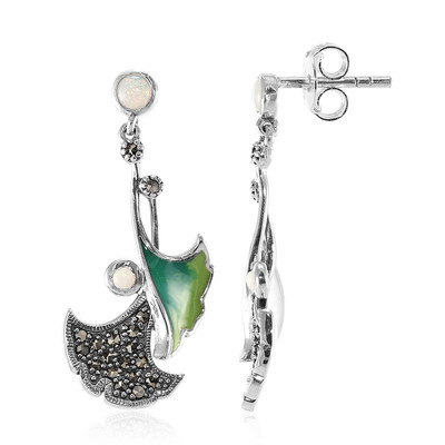 Zilveren oorbellen met witte opalen