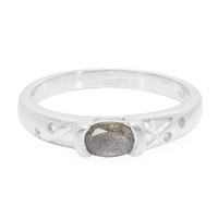 Zilveren ring met een labradoriet