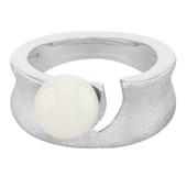 Zilveren ring met een Akoya parel (MONOSONO COLLECTION)