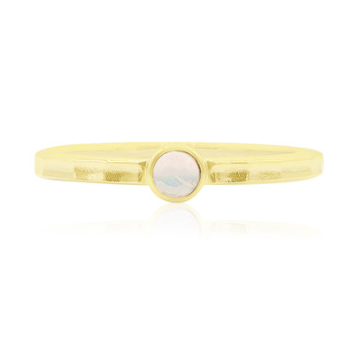Zilveren ring met een witte opaal