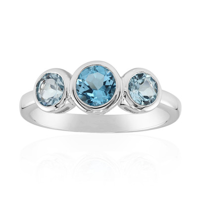 Zilveren ring met een Zwitsers-blauwe topaas