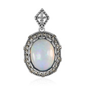 Zilveren hanger met een Welo-opaal (Annette classic)