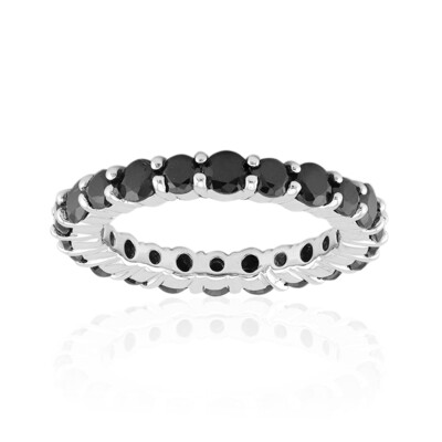 Zilveren ring met zwarte spinelstenen