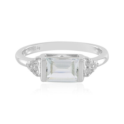 Zilveren ring met een witte topaas
