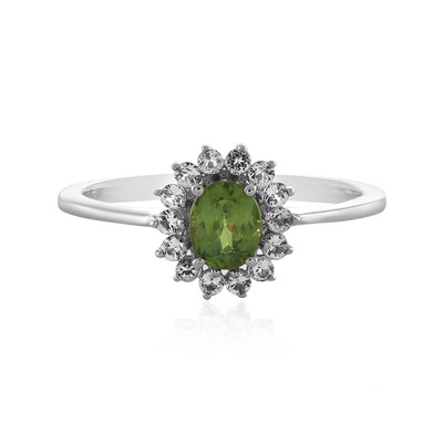 Zilveren ring met een Russische demantoïde