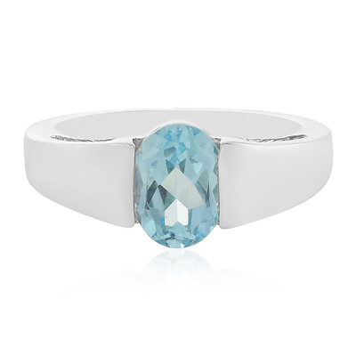 Zilveren ring met een hemel-blauwe topaas