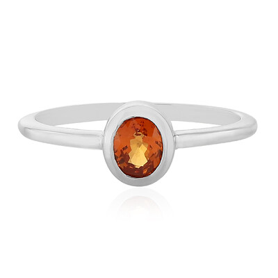 Zilveren ring met een avondrode saffier