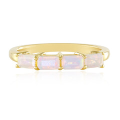 Zilveren ring met Welo-opalen