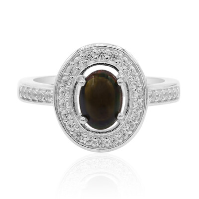 Zilveren ring met een Mezezo opaal