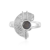 Zilveren ring met een labradoriet