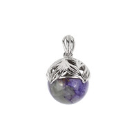 Zilveren hanger met een Charoite