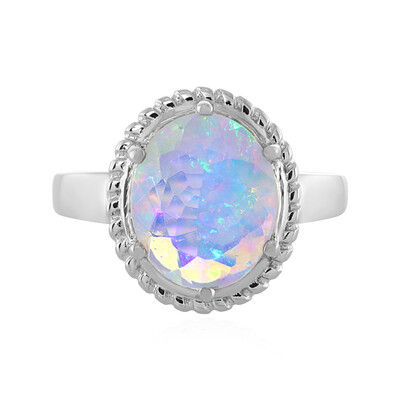 Zilveren ring met een Welo-opaal