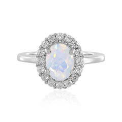 Zilveren ring met een Welo-opaal