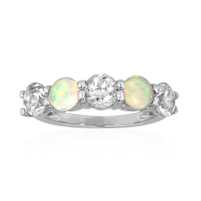Zilveren ring met witte topaasstenen