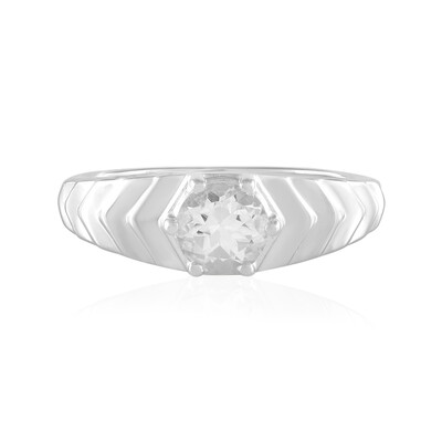 Zilveren ring met een witte topaas