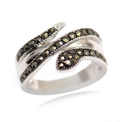 Zilveren ring met marcasieten