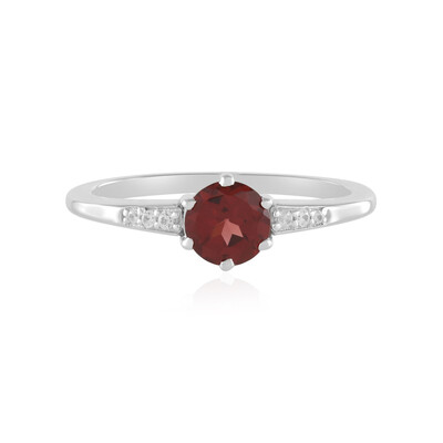 Zilveren ring met een Mozambique granaat