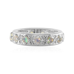 Zilveren ring met Welo-opalen