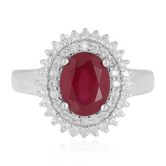 Zilveren ring met een Madagaskar Robijn