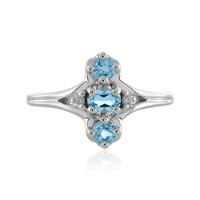 Zilveren ring met een Zwitsers-blauwe topaas