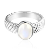 Zilveren ring met een Tanzania Regenboog Maansteen