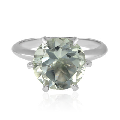 Zilveren ring met een groene amethist