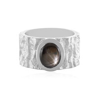 Zilveren ring met een zwarte ster saffier
