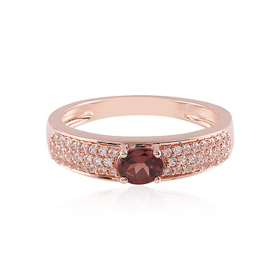 Zilveren ring met een roze zirkoon