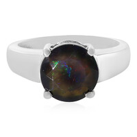 Zilveren ring met een Mezezo opaal