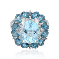 Zilveren ring met een hemel-blauwe topaas