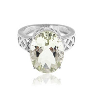 Zilveren ring met een groene amethist
