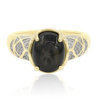 Gouden ring met een zwarte ster saffier