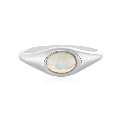 Zilveren ring met een Welo-opaal
