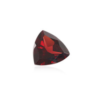 Edelsteen met een Mozambique granaat 7,505 ct
