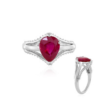 Zilveren ring met een Bemainty robijn