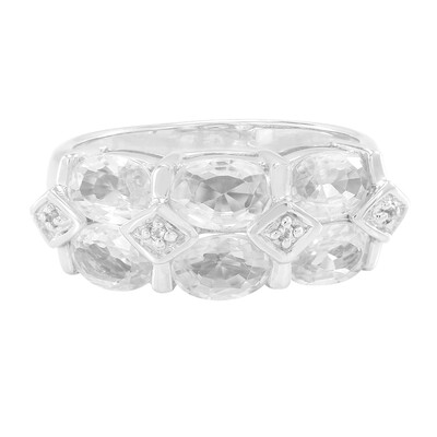 Zilveren ring met zirkonen