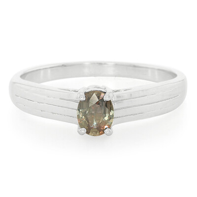 Zilveren ring met een Kleurwissel Saffier