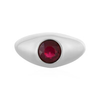 Zilveren ring met een Madagaskar Robijn