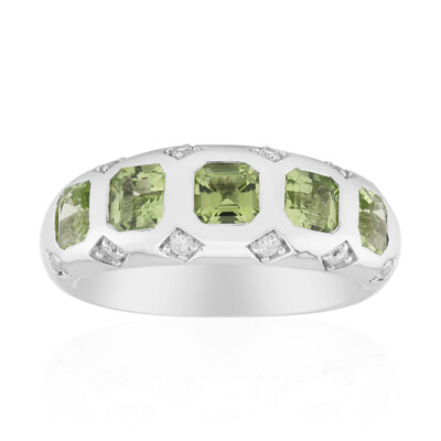 Zilveren ring met Jilin Peridoten (Remy Rotenier)