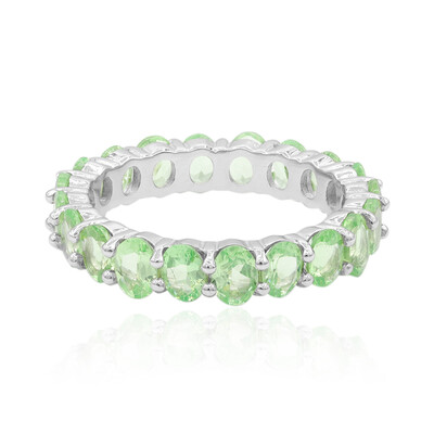 Zilveren ring met tsavorieten